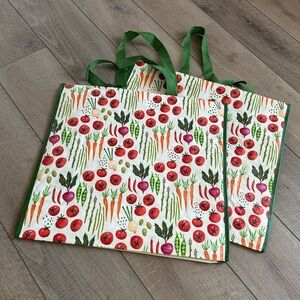 Homegoods TJMaxx Marshalls Viral Vegetable Print Reusable Shopper Tote Bags NWOT
